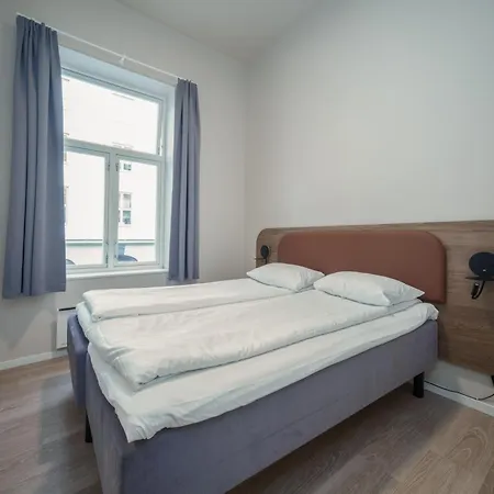 Maya - Solli Plass * Oslo