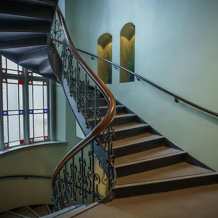 Maya - Solli Plass אוסלו